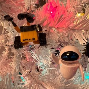 Wall-e & Evie Ornaments